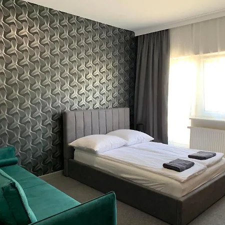 Bed and Breakfast Villa Orlowska *